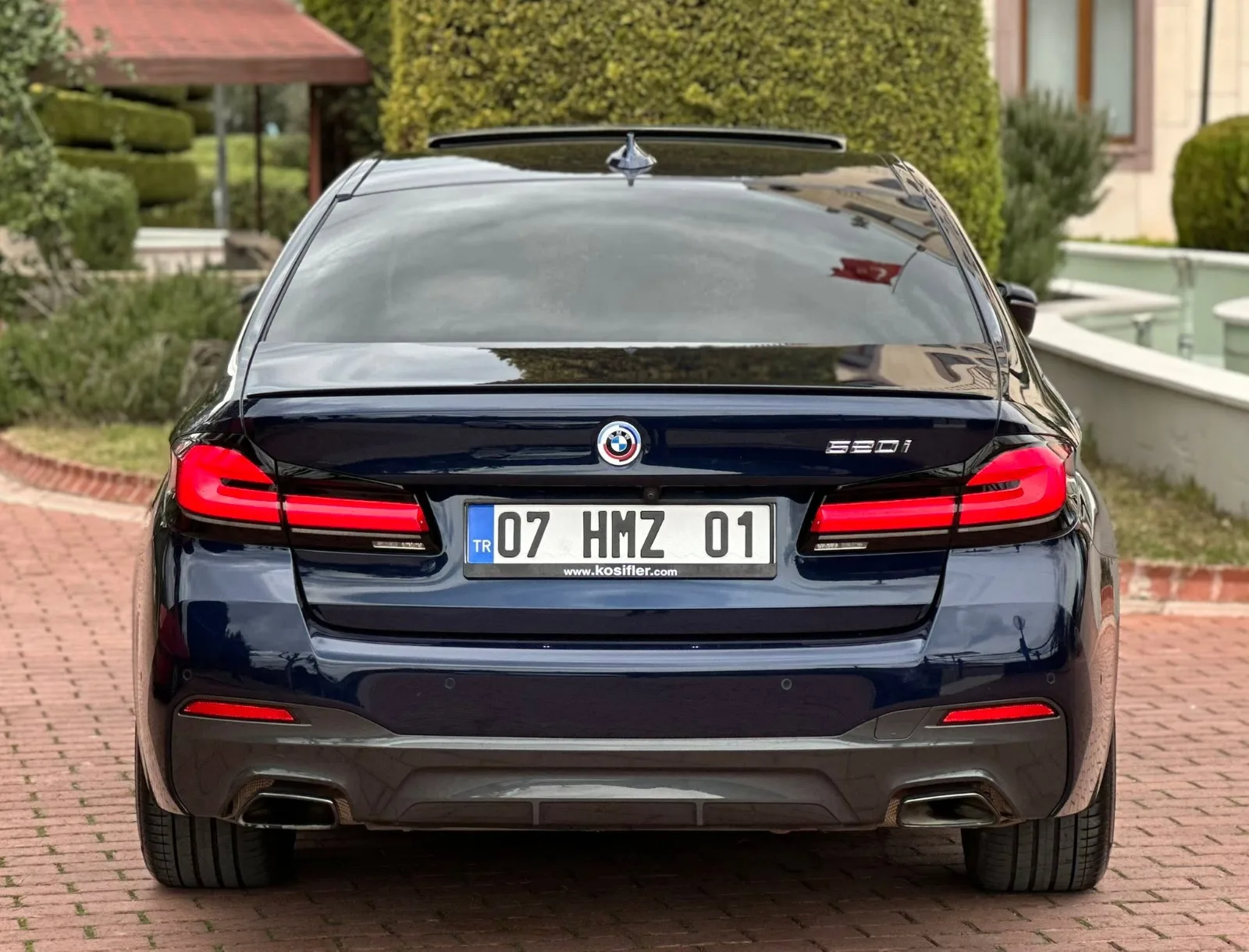BMW 520i M Sport Shadow 2022